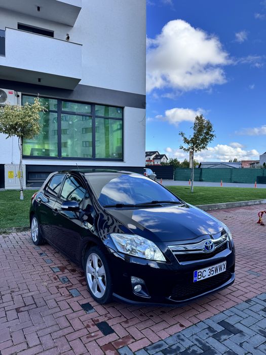 TOYOTA Auris 2010 — imagine 2