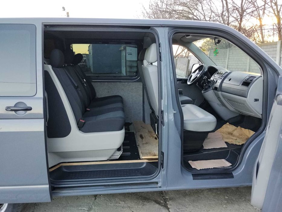 VOLKSWAGEN Transporter 2011 — imagine 5