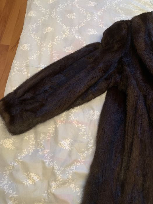 Haina dama din blana de vizon