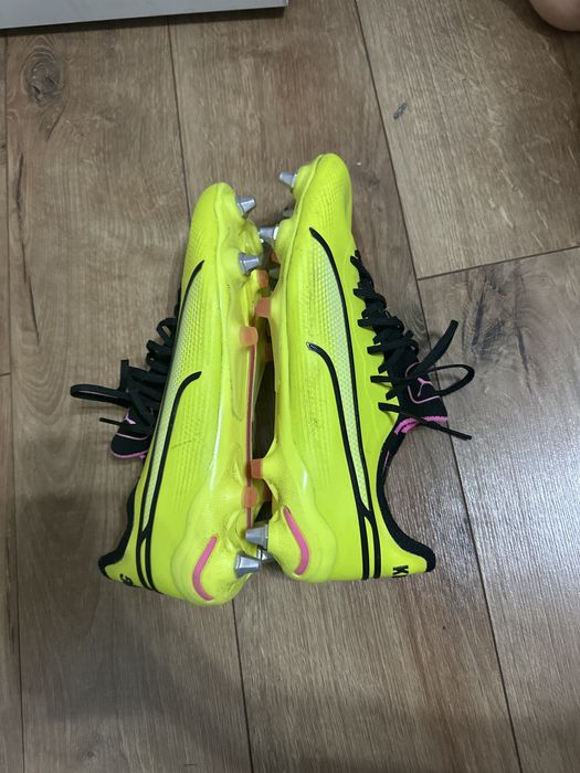 Ghete de fotbal profesionale puma, marime 42