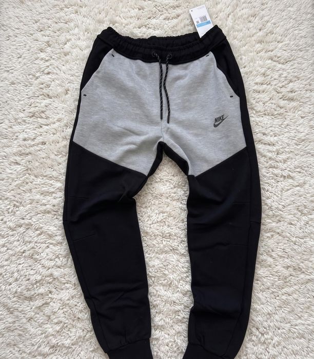 Trening Nike Tech Negru Gri - Calitate Premium