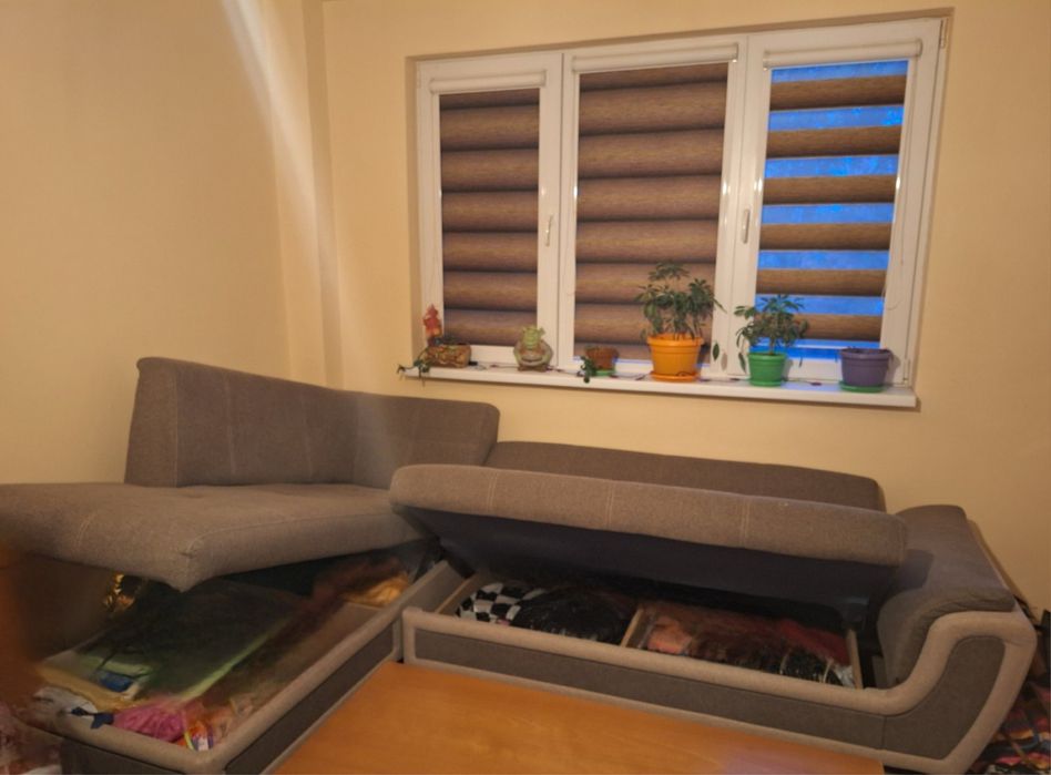 Ъглов диван с функция сън