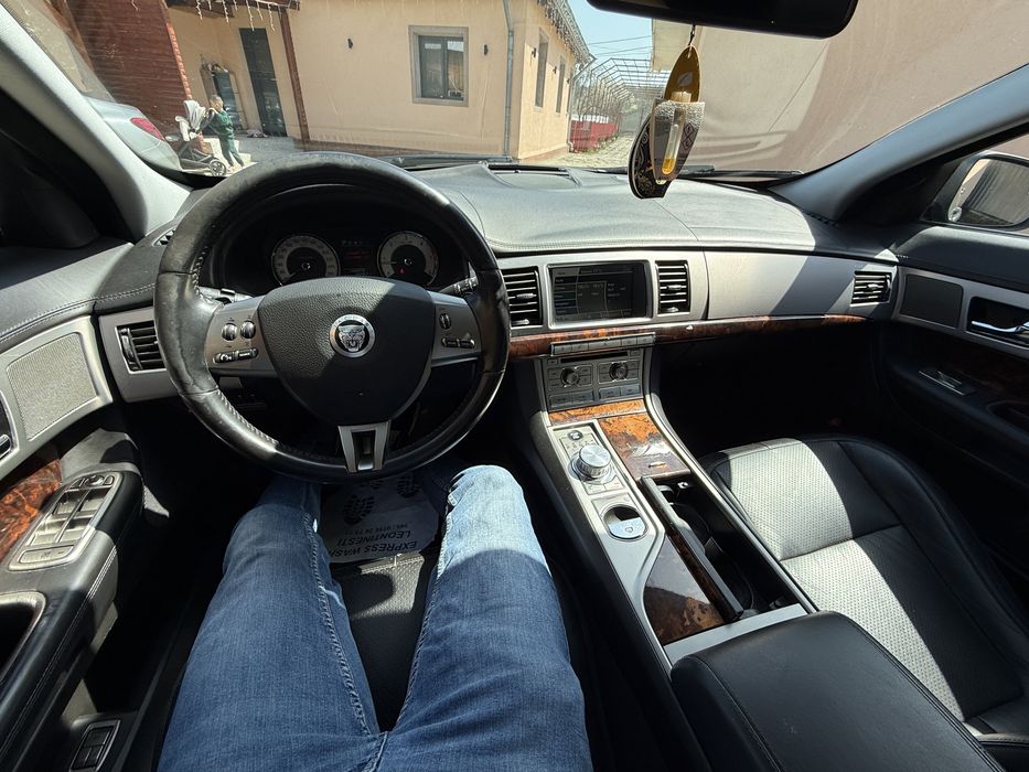 Jaguar xf 2.7 diesel 2010 schimb cu mini duba