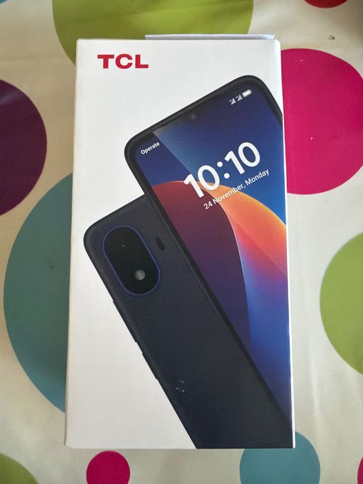 Telefon TCL K70 SE
