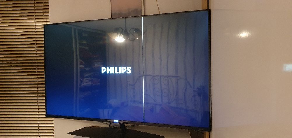 Tv Philips 49/125cm 4k,Smart Slim defect