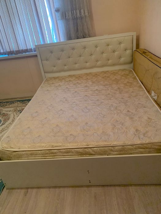 Продам спальный и манеж