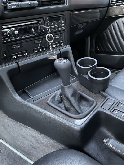 Монеоница на полку мкпп на bmw e34