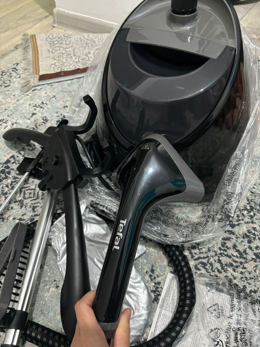 Продам отпариватель срочно торг есть.