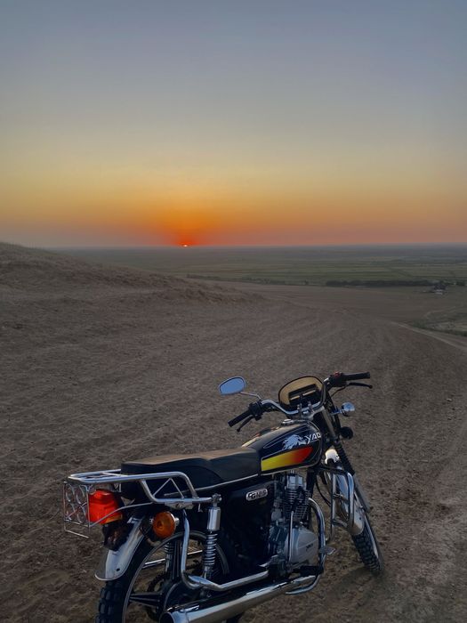 Мотоцикл Яки 125