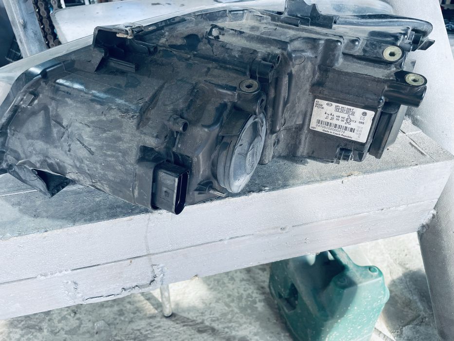 Фар VW Polo 5 2009-17