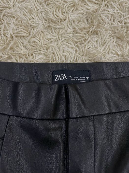 Кожен панталон от Zara