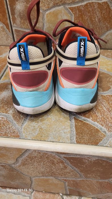 Nike маратонки UK 6 DMS/X