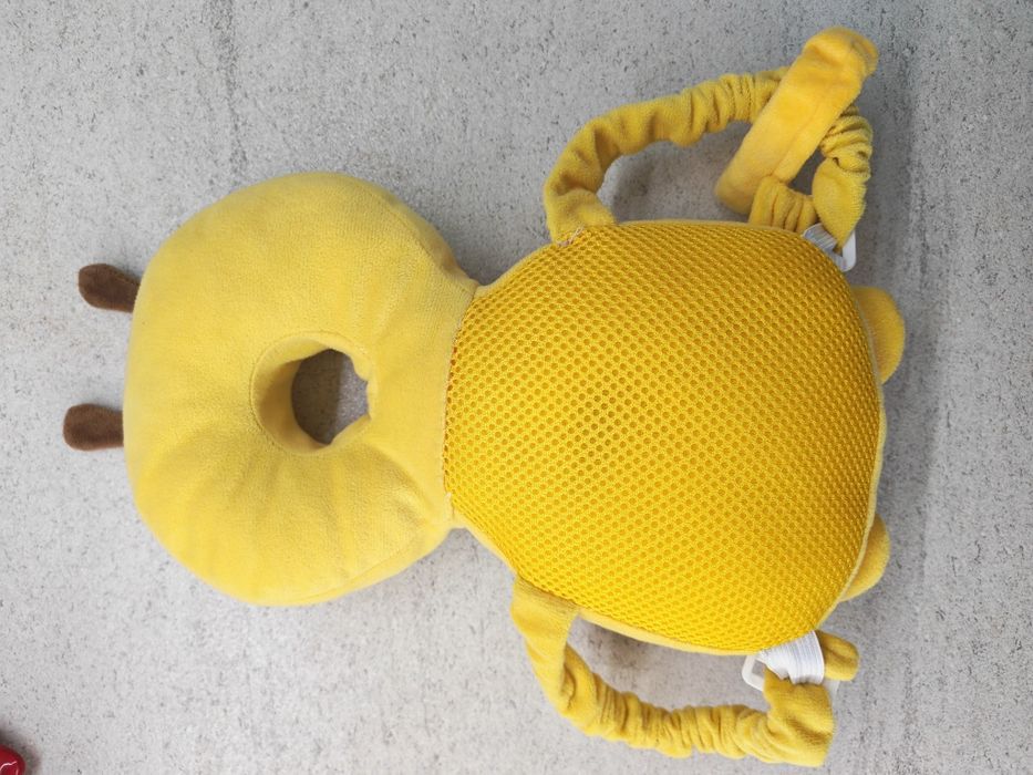 Възглавничка против удряне пчеличка