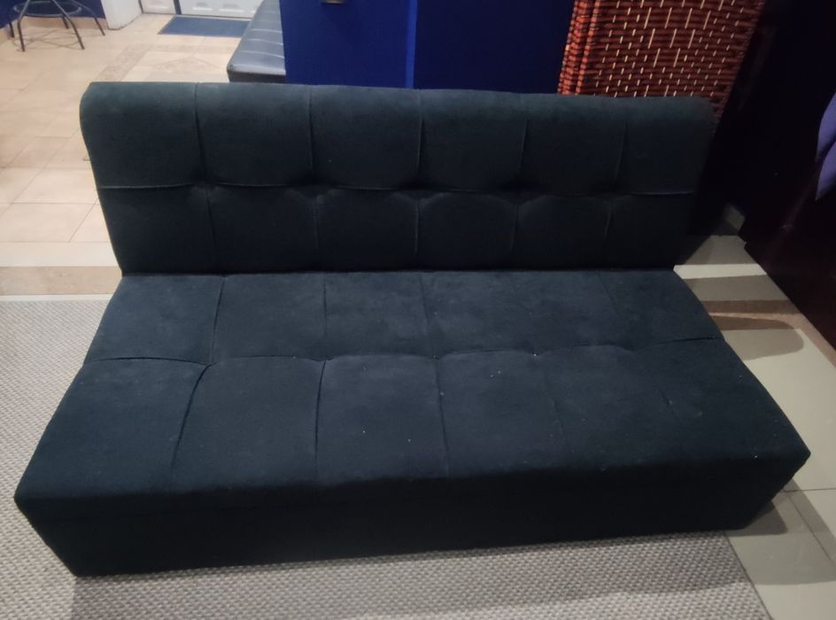 Продам диван 180х60 +-