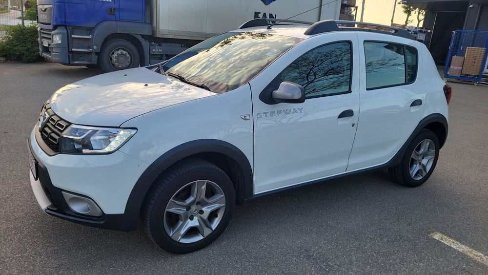 Dacia Sandero Stepway-2017 GPL fabrica