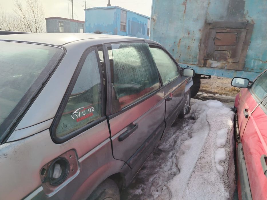 Продам пассат в аварийном состояний