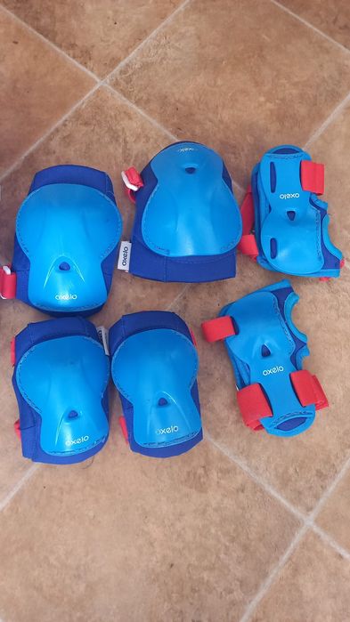 Vând role aproape  noi.