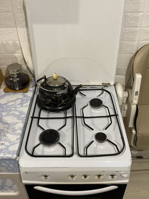 Продается газ плита