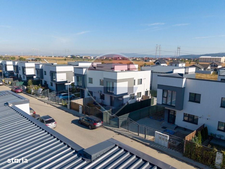 Apartament modern, curte, Sanpetru!