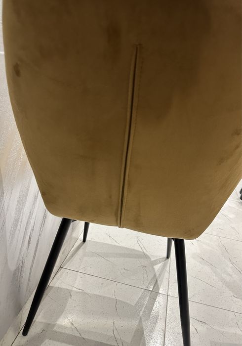 Кадифен зелен стол / кресло нови