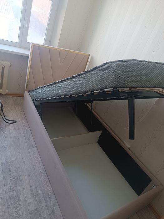 Кровать подростковый