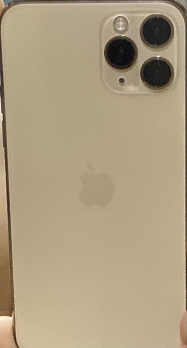 Ayfon 11pro  holadi idial