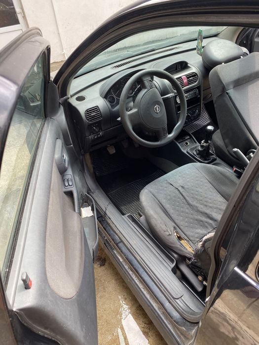 Vând Opel Corsa C 2003