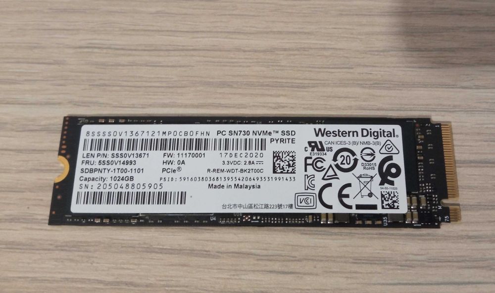 vand SSD WD 1000GB 1TERRA 1TB WESTERN DIGITAL nvme pci express 1024GB PCIe M2 2280 pentru desktop sau laptop PCSN730 NVMe SSD