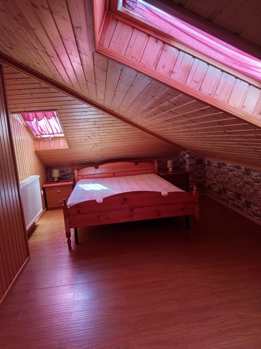 Închiriez apartament