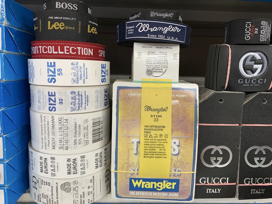 Бирки  Брендовые для Одежды