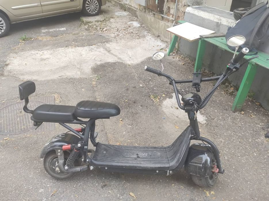 Vând Cooper electrice mini
