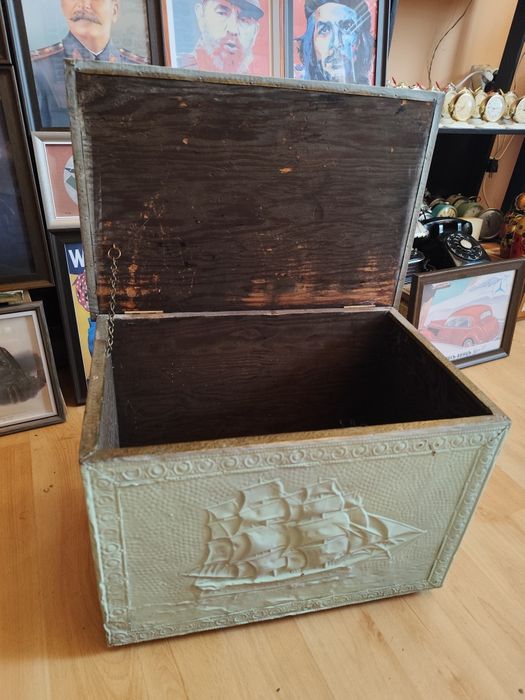 Стара кутия Англия 1930 г.