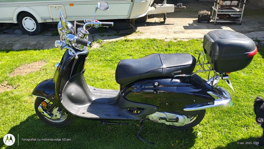 De vânzare scuter evo Motors