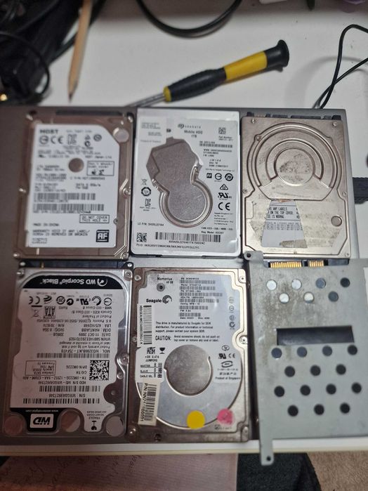 Vând HDD pentru LAPTOP 120gb 320gb 1000gb.