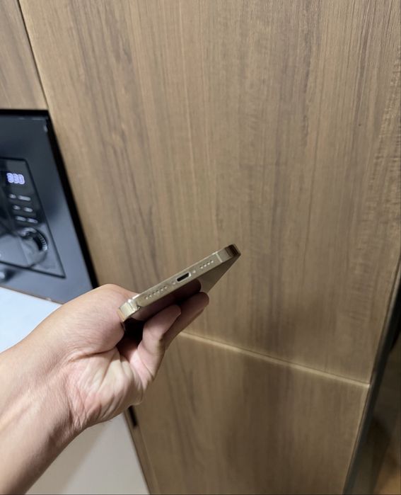 Продам Телефон Айфон 12 Pro Max 256