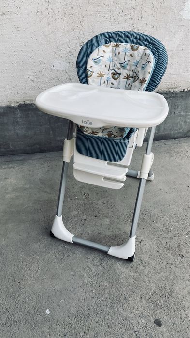 Срочно продам детский стульчик Joie