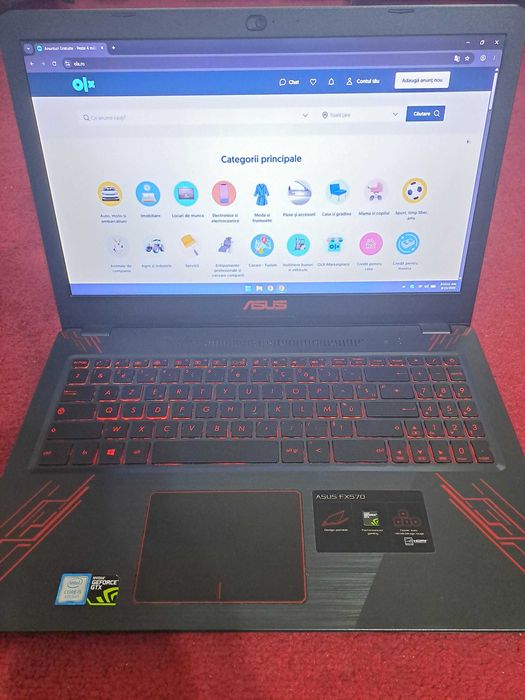 ASUS FX570U, CPU Intel  I5 , 16 Gb ram ddr4 , 1000 Gb , GTX 1050 2 Gb