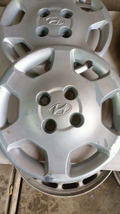Колпаки Хундай на R15