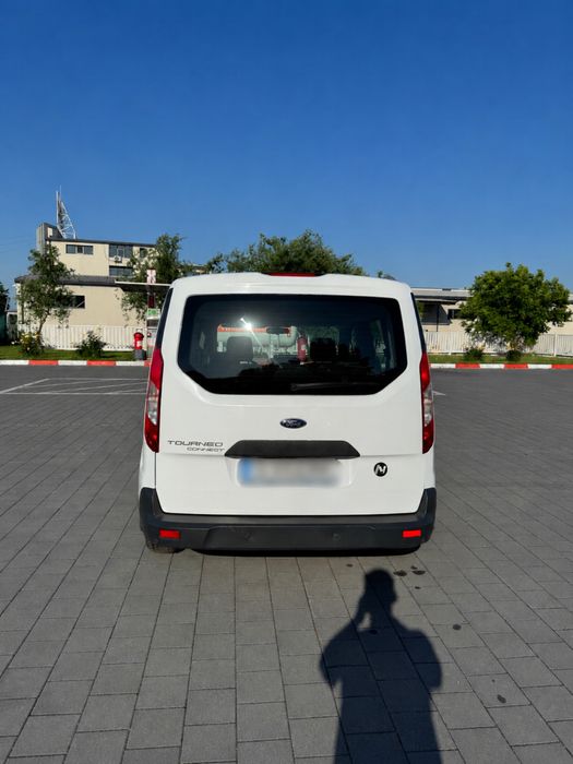 FORD Tourneo Connect 2018 — imagine 2
