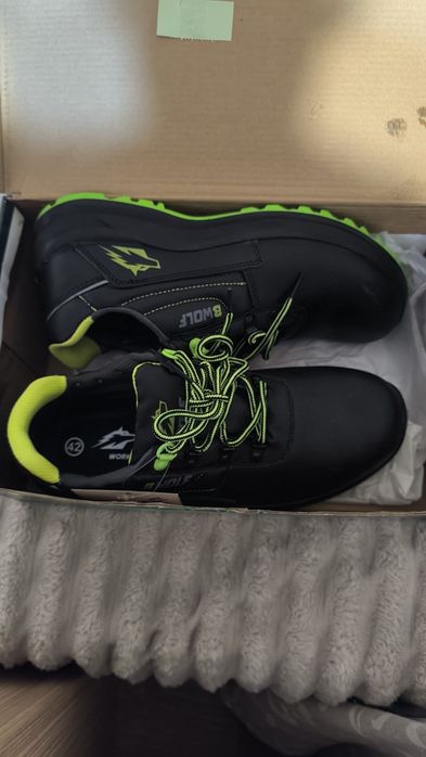 Работни Обувки без желязо