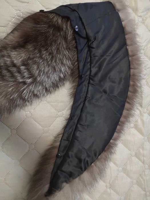 Зимно палто с яка от естествен косъм