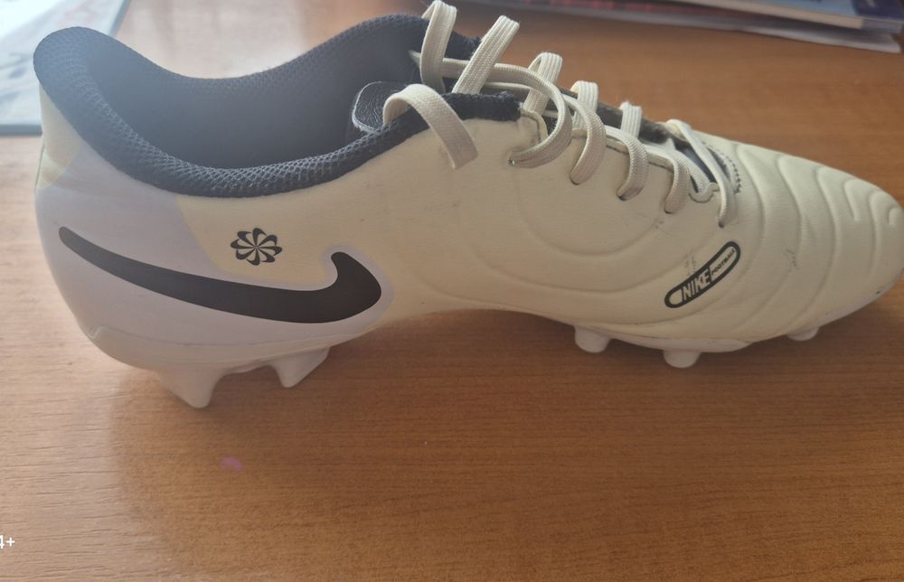 Nike - Футболни обувки Tiempo Legend 10 MG DV4344-700, мъжки, жълти