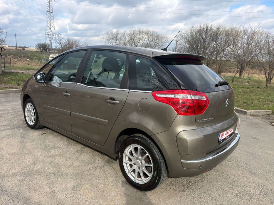 Perfect functional Citroen c4 Picasso  2011 1.6benzina Automat