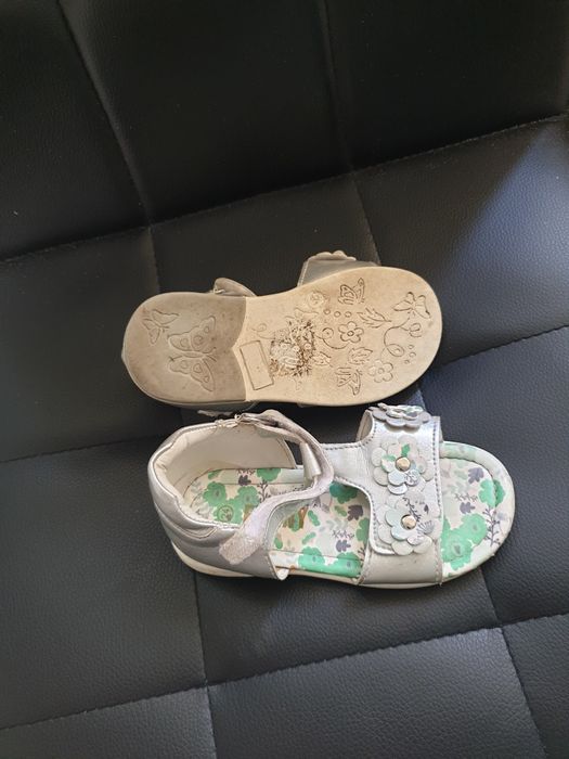 Детски сандали  .