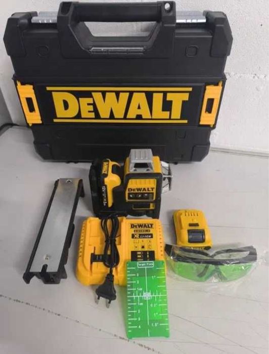 Nivela laser dewalt 2Acumulatori 12V si 2Ah unghi 360• linii verzi