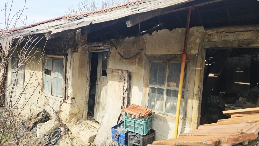 Продавам къща в село Врнчан