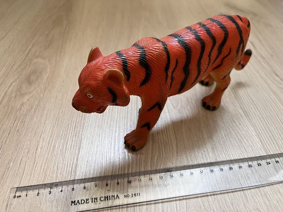 Игрушки для игр,