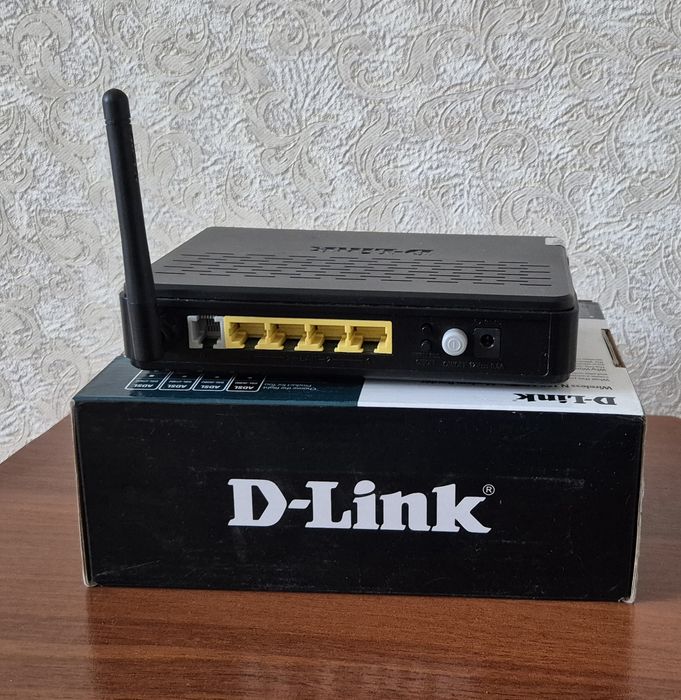 Продам Модем Роутер D-Link Wireless N150 adsl2+