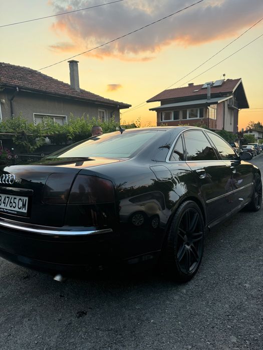 Audi A8 4.2  326 hp