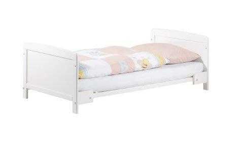 Patut BEBE KIKA + saltea Traumeland